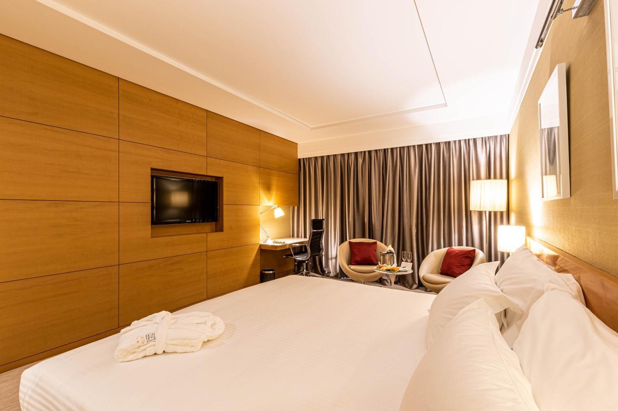 Hotel De Convencoes De Talatona, Hcta Luanda Ngoại thất bức ảnh