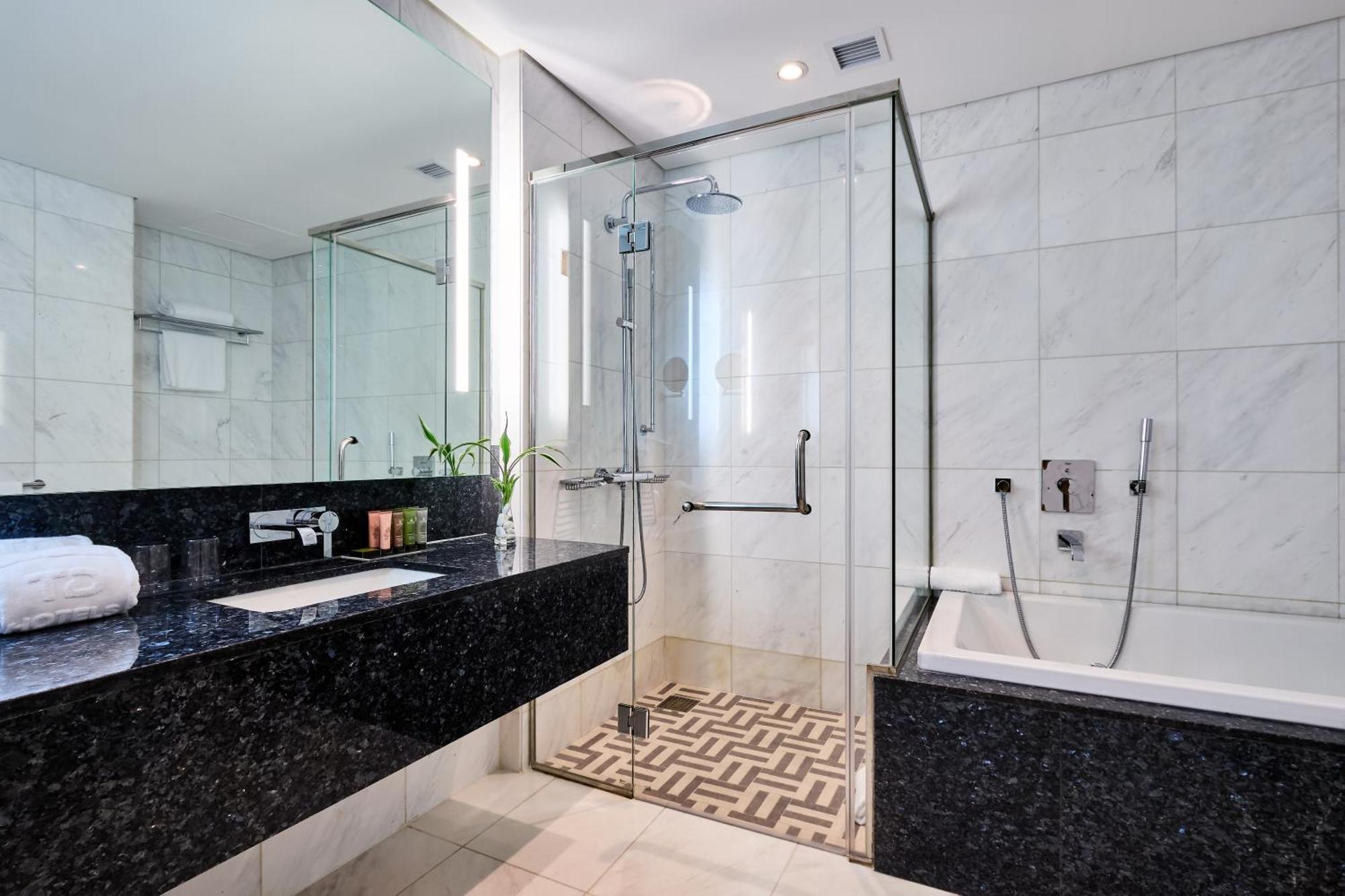 Hotel De Convencoes De Talatona, Hcta Luanda Ngoại thất bức ảnh